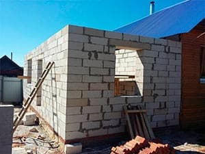 Пристройка из блоков или кирпича